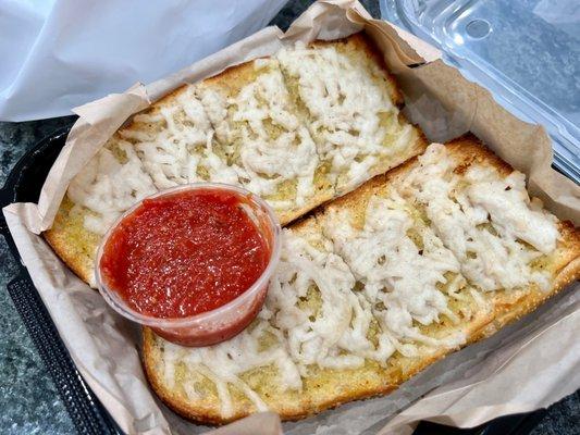 GARLIC BREAD w/ VEGAN CHEESE