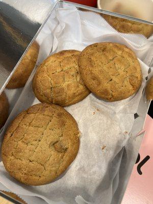 Peanut butter cookies, warm and good