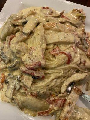 Chicken Calabrese  Chicken sautéed with mushrooms, artichokes and red pepper in a cream sauce