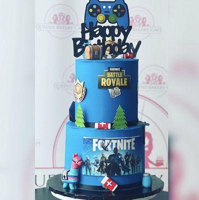 Fortnite two tier cake