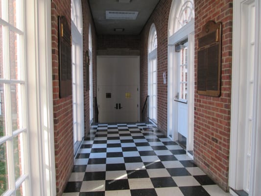 Drew University: Indoor Walkway Between Brothers College of Hall of Sciences