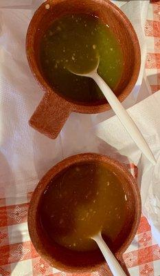 Salsas red and green