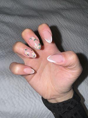 nails