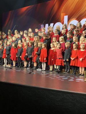 Kids Christmas Chorus