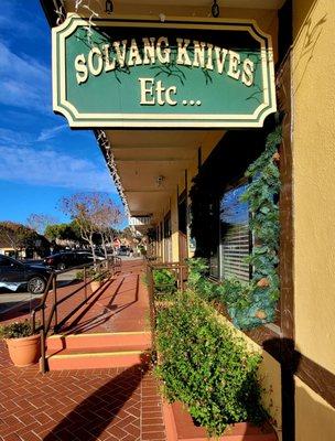 Solvang Knives