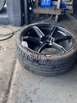 Tire broken by Tire Kingdom and later fixed by Stirling Tire