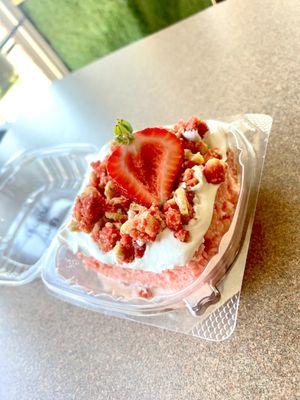 Tres Leches "Strawberry"