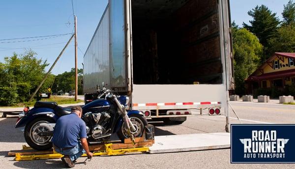 Direct motorcycle shipping to and from every state in the country. Ship with the motorcycle transport experts!