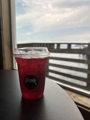 Hibiscus and ginger iced tea