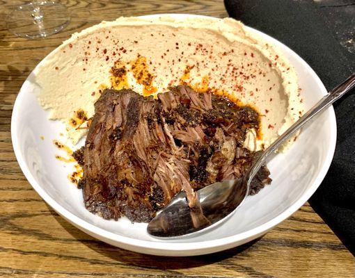 Brisket with hummus