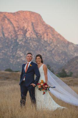 Wedding photo in front of el capitan