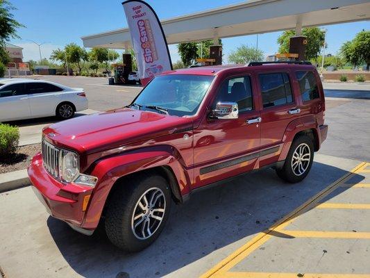 2008 Jeep Liberty well cared for rebuilt from engine to stereo.