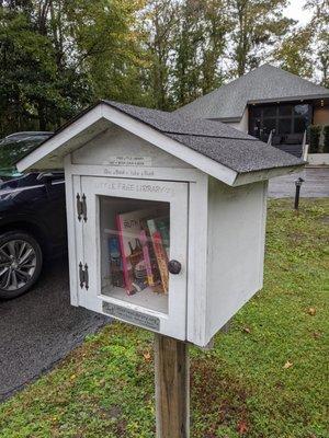 Little Free Library, New Orleans Road, Hilton Head Island