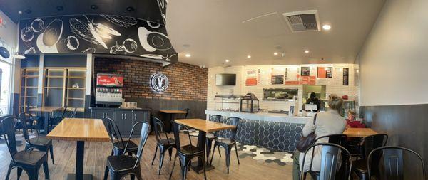 Panoramic of the inside of the restaurant