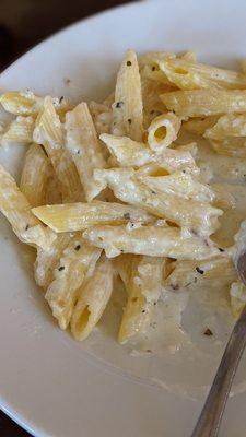 Creamy fettuccine Alfredo