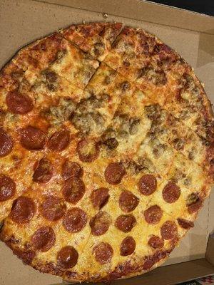 18" Fiesta Thin - Half Pepperoni & Half Sausage