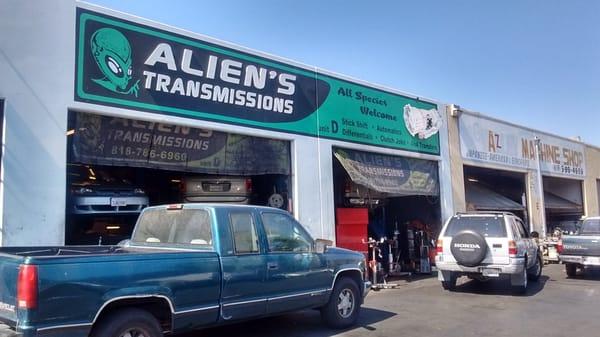 Aliens work shop