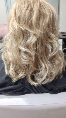 Lightest blonde with a medium blonde lowlight.