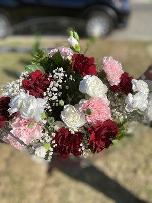 Beautiful bouquet of Carnations