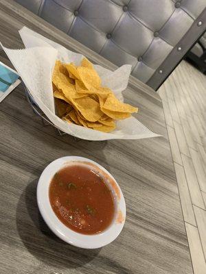 House chips and salsa