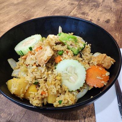 Pineapple fried rice with tofu yummy