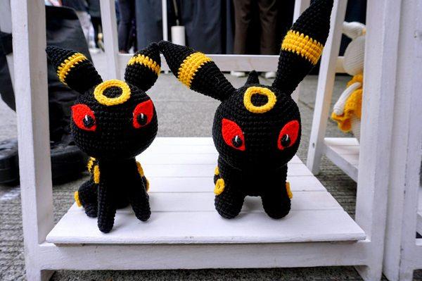 Umbreon Crochet by MiaNova Boutique.