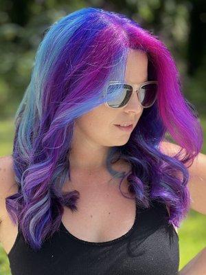 Stunning vibrant hair!!