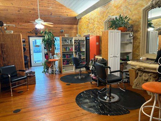 Orange Blossom Salon