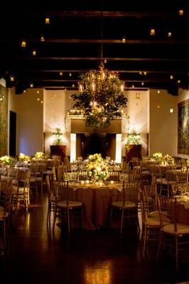 Stunning dinner reception at the Racquet Club by Wrap It Up Parties. Photo by Olivia Leigh.