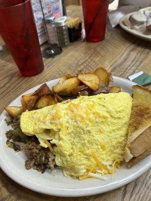 Omelet with Sausage, Texas Toast