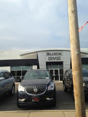 Vendetti Motors : Buick GMC -- 411 West Central Street / Route 140, Franklin       Storefront