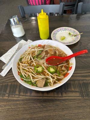 Extra large pho