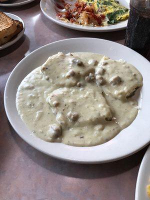 Half order biscuits and gravy