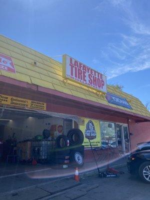 Lafayette Tire Shop