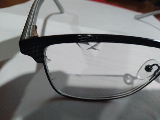 notice the crack in lense! Had glasses for 8 days before it started to crack. 2nd pair in 18 days. same thing happened twice.