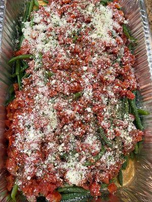 Green beans with homemade tomato sauce and Parmesan cheese