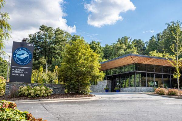 Exterior of Blue Ridge Orthodontics