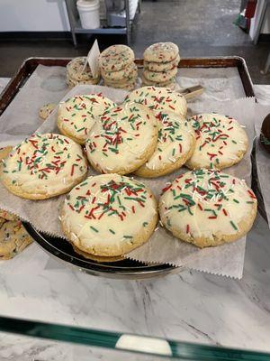 Iced sugar cookie