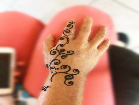 Henna Art Henna is a dye prepared from the plant  Lawsonia inermis , also known as Hina, the henna tree, the mignonette tree, and the Egypti