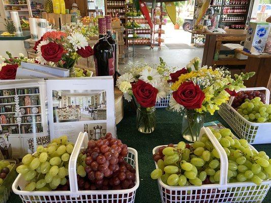 Fresh fruits and flowers