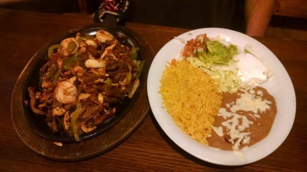 Fajitas El Ranchero Steak, chicken, shrimp and chorizo