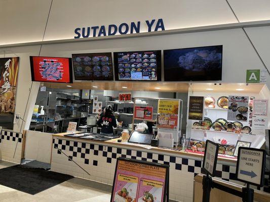 Storefront (inside the Mitsuwa Marketplace food court)