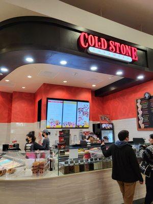 Grand opening Cold stone ice cream