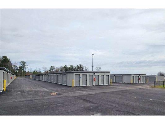 Exterior Units - Extra Space Storage at 2415 S Irby St, Florence, SC 29505