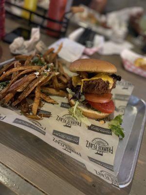 Frankie Flav’s Craft Burger House