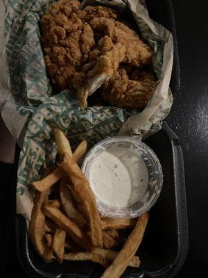 Plain boneless wings and fries