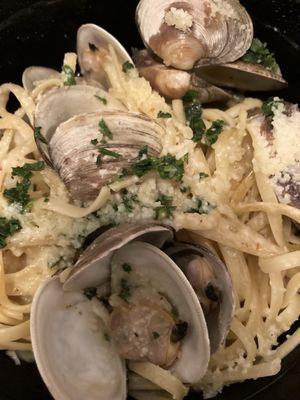 Pasta clams