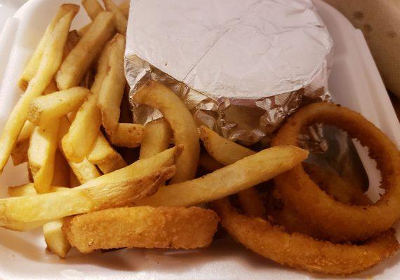 11-23-2018 Chicken Sandwich w Fries and Onion Rings !!