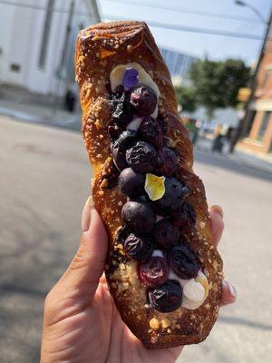 Blueberry & Cream Cheese Twist