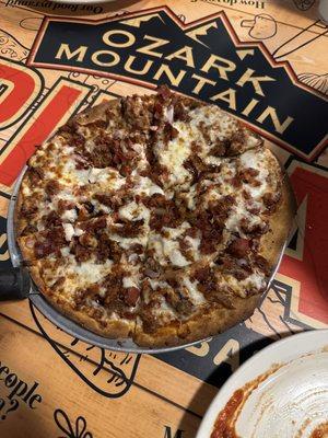 CATI BBQ Pulled Pork Pizza